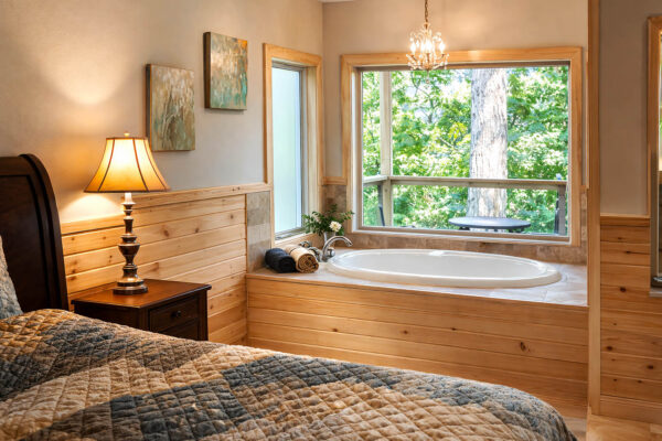 Missouri Couple Cabin Birdsong Treehouse