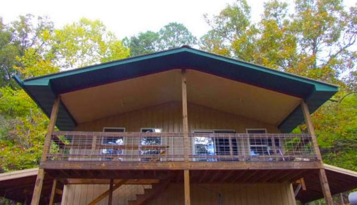 Missouri Family Vacation getaway Trout Loft Cabin